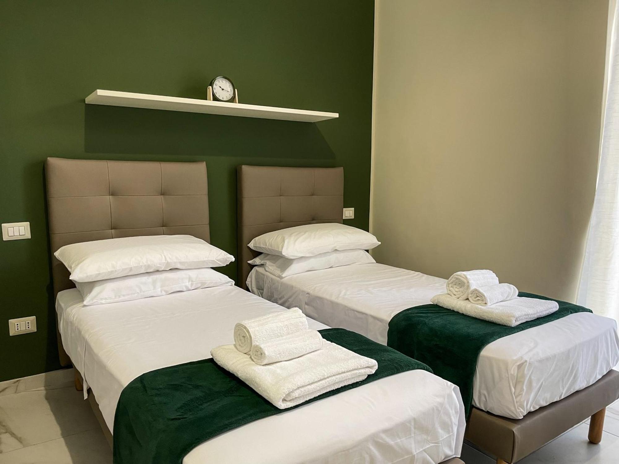 Louma Rooms Бари Экстерьер фото